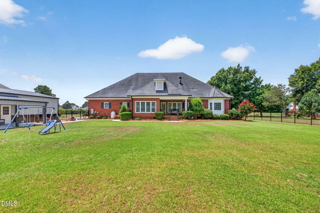 269 Sandy Ridge Road, Dunn, NC 28334