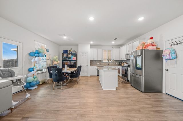 10714 Cashew Run Lane, Houston, TX 77075