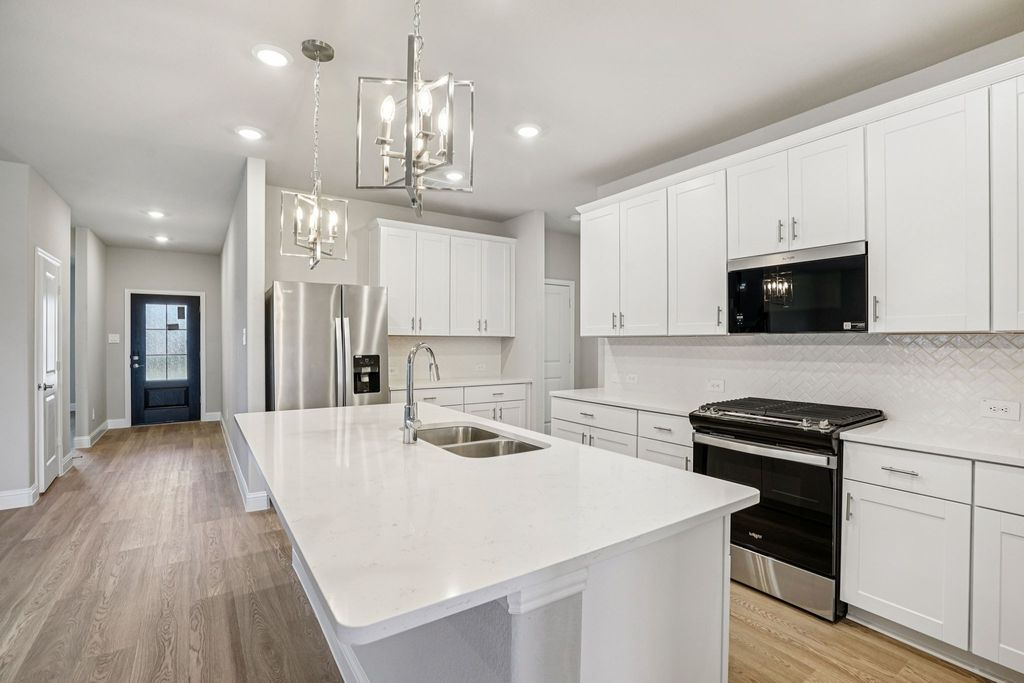 4019 Granbury Drive, Farmersville, TX 75442