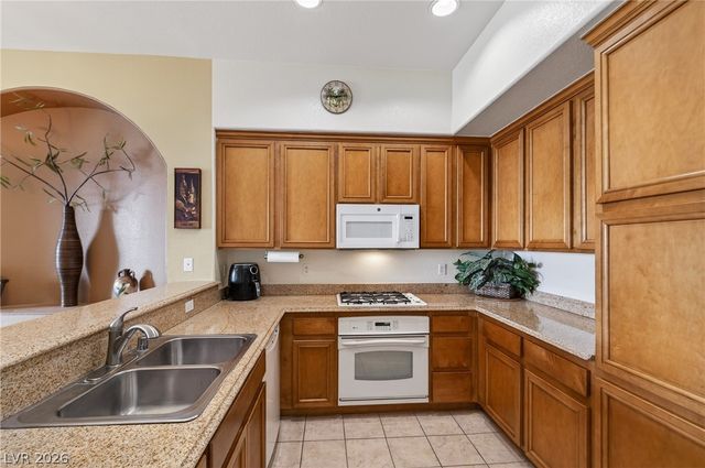 62 East Serene Avenue 324, Las Vegas, NV 89123