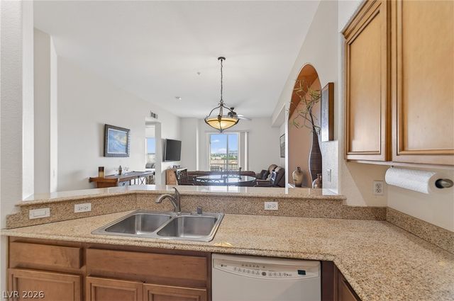 62 East Serene Avenue 324, Las Vegas, NV 89123