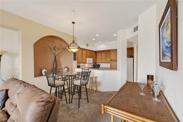 62 East Serene Avenue 324, Las Vegas, NV 89123