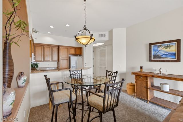 62 East Serene Avenue 324, Las Vegas, NV 89123