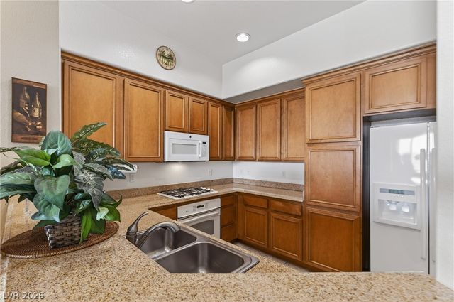 62 East Serene Avenue 324, Las Vegas, NV 89123