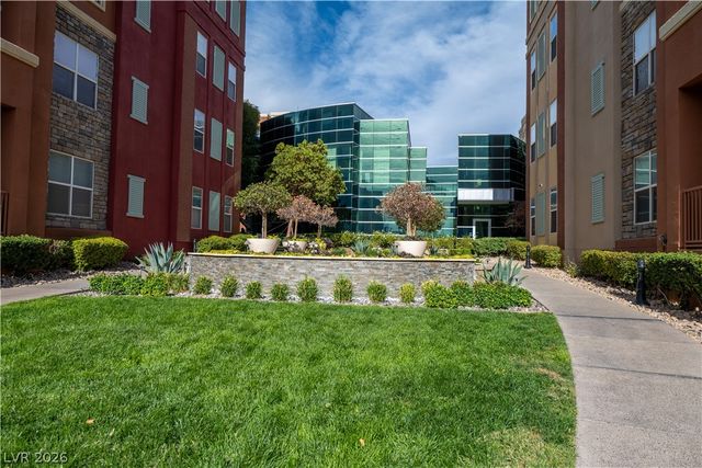 62 East Serene Avenue 324, Las Vegas, NV 89123