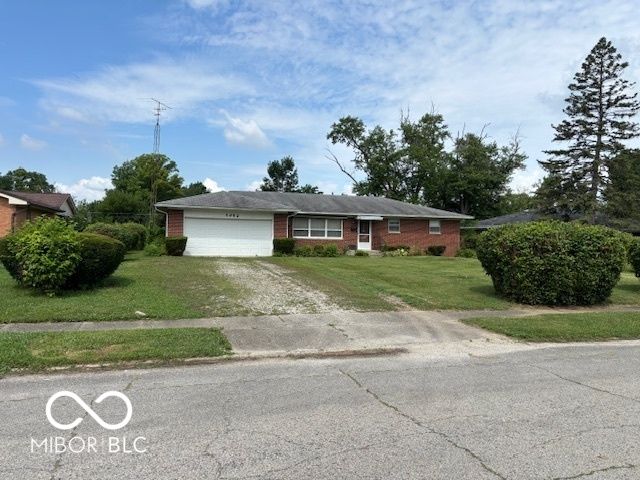 5262 Mark Lane, Indianapolis, IN 46226