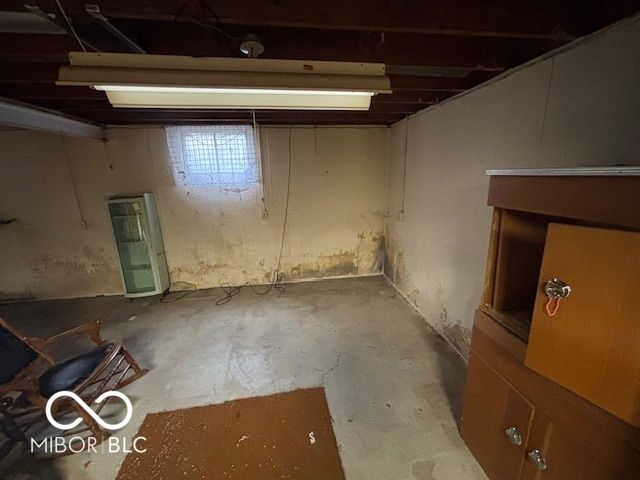 5262 Mark Lane, Indianapolis, IN 46226