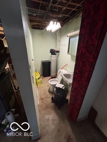 5262 Mark Lane, Indianapolis, IN 46226