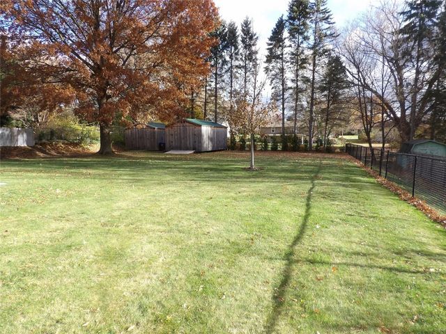 5301 SCHWARTZ Drive, Erie, PA 16509