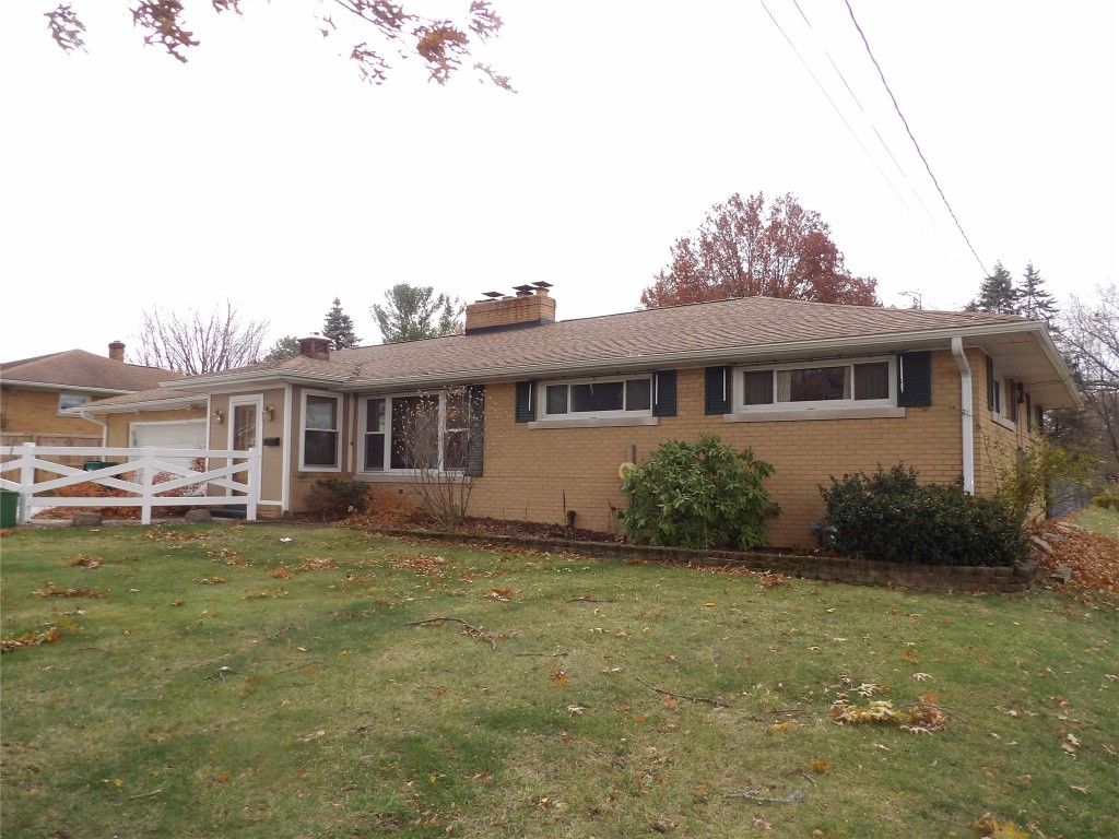 5301 SCHWARTZ Drive, Erie, PA 16509