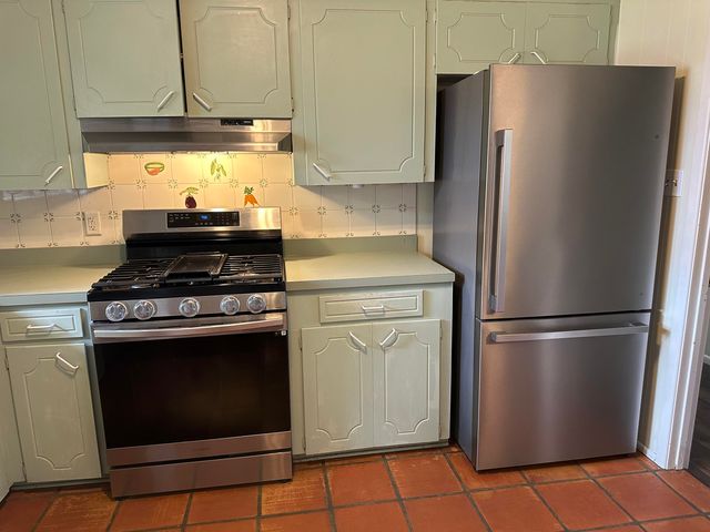 1213 Marie St., Hattiesburg, MS 39402