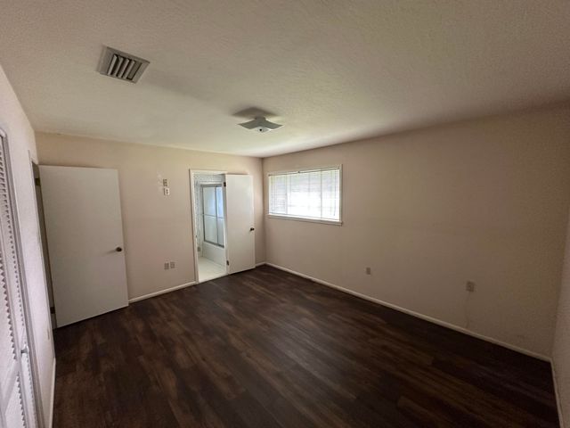 1213 Marie St., Hattiesburg, MS 39402