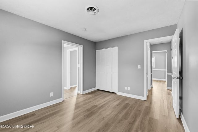 6108 Potts Ln, Crestwood, KY 40014