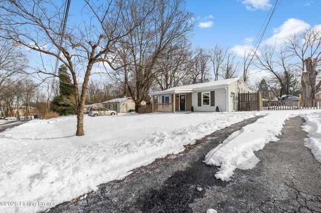 6108 Potts Ln, Crestwood, KY 40014