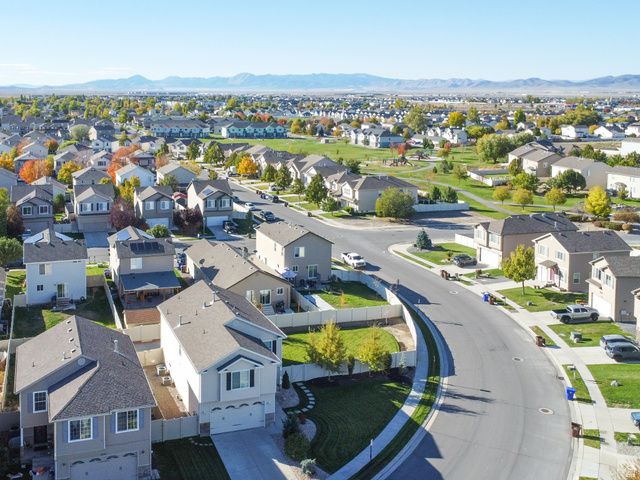 2068 E JORDAN WAY, Eagle Mountain, UT 84005