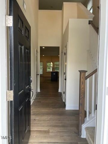 2018 Cross Bones Boulevard 28, Durham, NC 27703