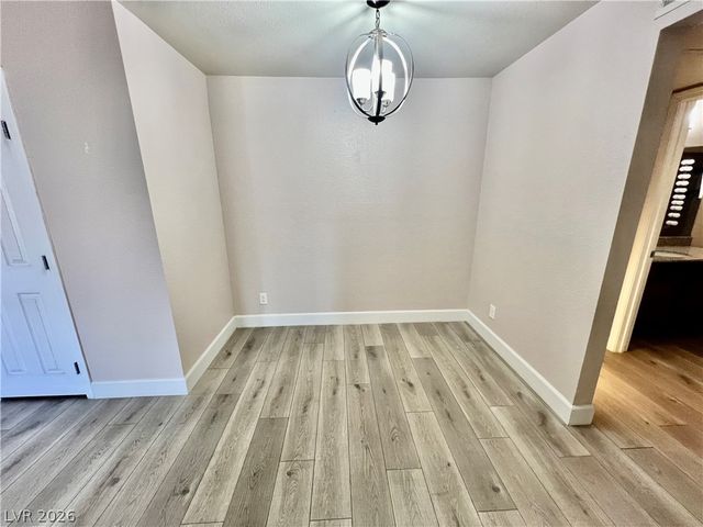 5295 Indian River Drive 310, Las Vegas, NV 89103