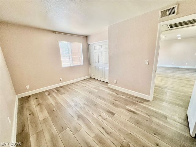 5295 Indian River Drive 310, Las Vegas, NV 89103