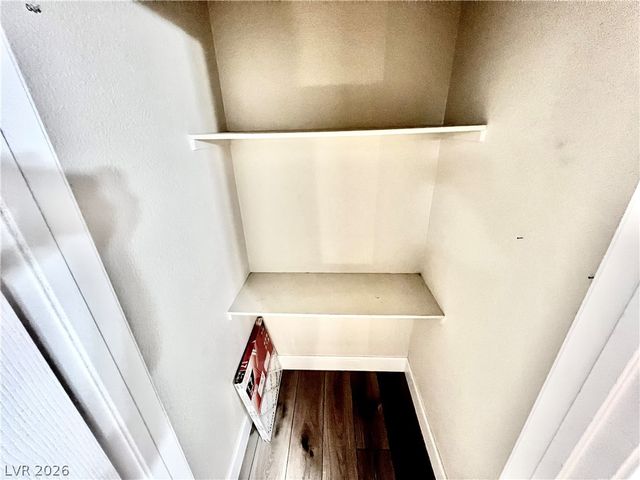 5295 Indian River Drive 310, Las Vegas, NV 89103