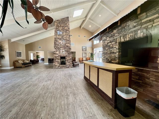 5295 Indian River Drive 310, Las Vegas, NV 89103