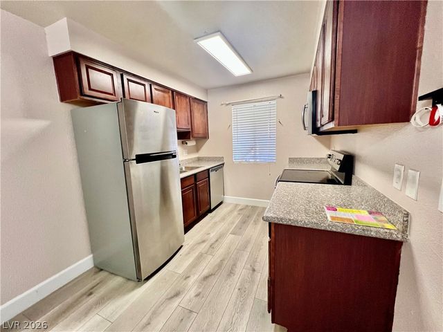 5295 Indian River Drive 310, Las Vegas, NV 89103