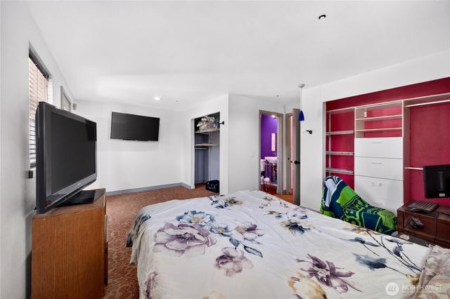 13043 40th Ave S, Tukwila, WA 98168