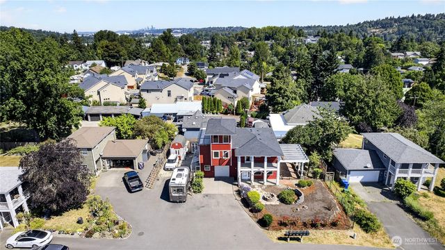 13043 40th Ave S, Tukwila, WA 98168