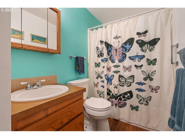7133 Sw 7TH Ave, Portland, OR 97219