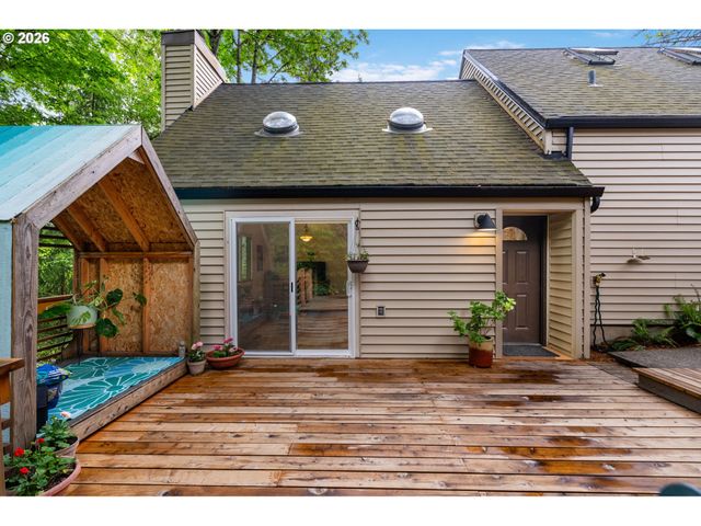 7133 Sw 7TH Ave, Portland, OR 97219