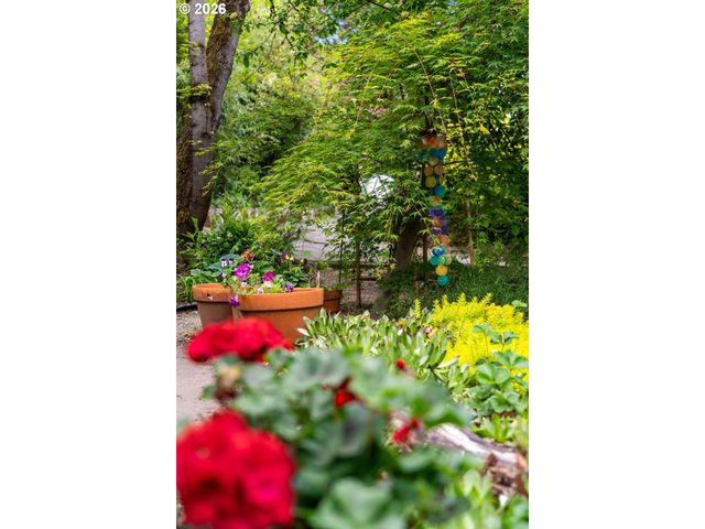 7133 Sw 7TH Ave, Portland, OR 97219