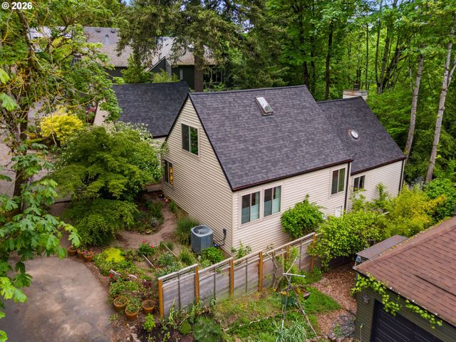7133 Sw 7TH Ave, Portland, OR 97219