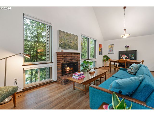 7133 Sw 7TH Ave, Portland, OR 97219