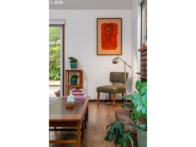 7133 Sw 7TH Ave, Portland, OR 97219
