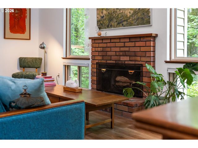 7133 Sw 7TH Ave, Portland, OR 97219