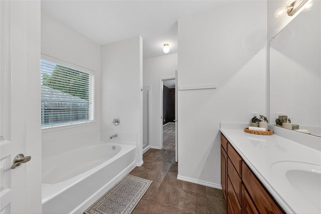 1121 Hidden Lake Drive, Burleson, TX 76028
