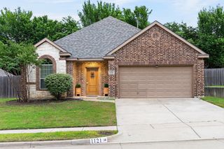 1121 Hidden Lake Drive, Burleson, TX 76028
