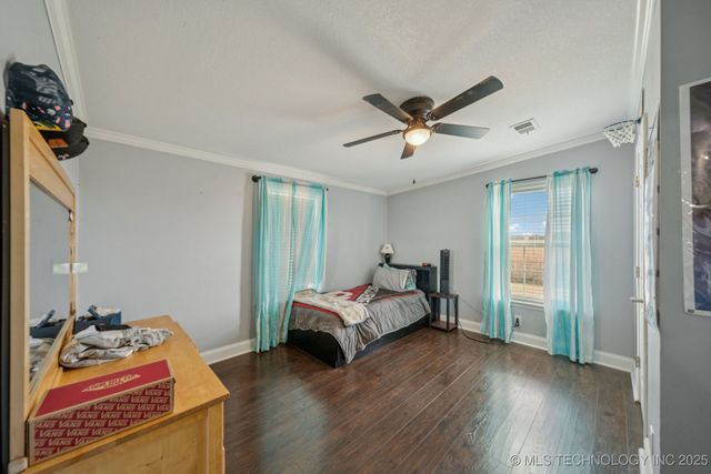 15864 E 530 Road, Inola, OK 74036