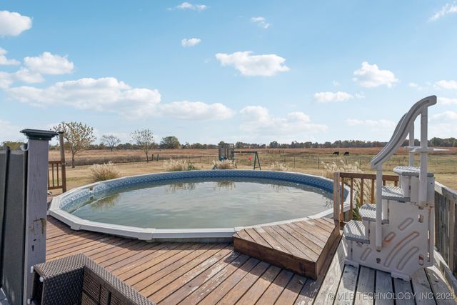 15864 E 530 Road, Inola, OK 74036