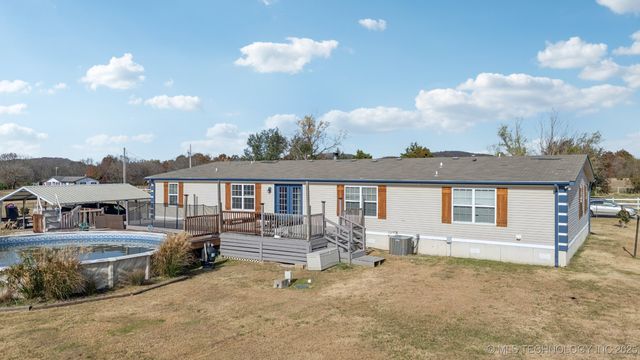 15864 E 530 Road, Inola, OK 74036