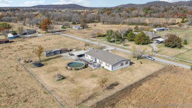 15864 E 530 Road, Inola, OK 74036