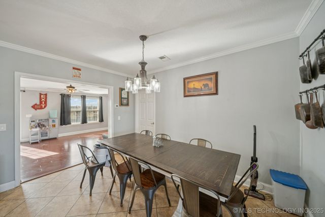 15864 E 530 Road, Inola, OK 74036