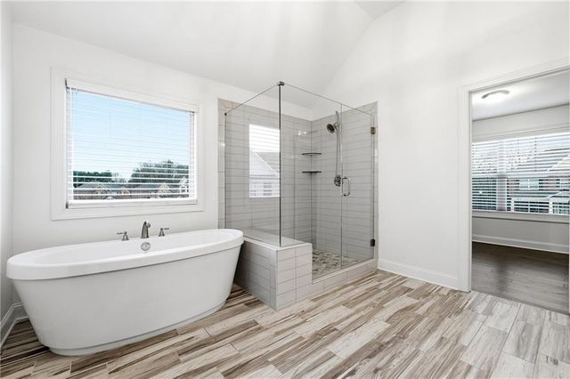 1902 Innsfail Drive, Snellville, GA 30078