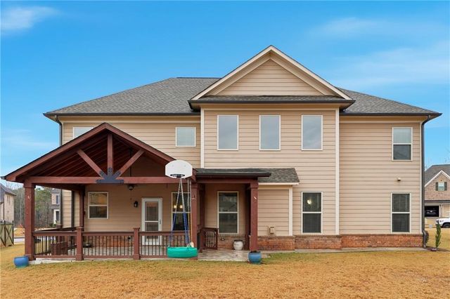 1902 Innsfail Drive, Snellville, GA 30078