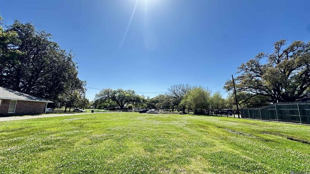 1545 Perkins Rd, Baton Rouge, LA 70808