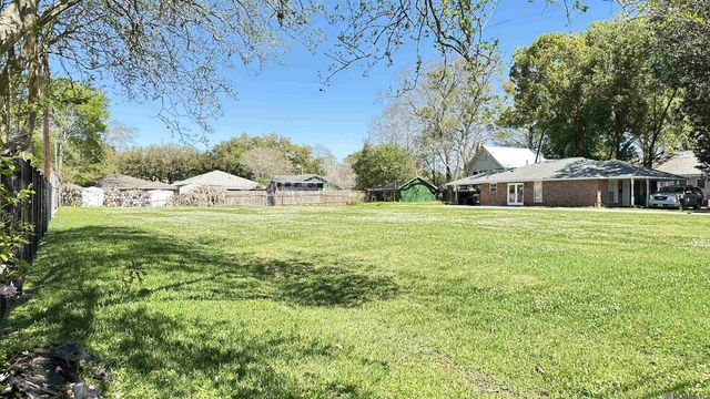 1545 Perkins Rd, Baton Rouge, LA 70808