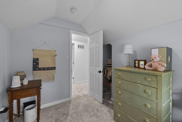 913 Groveport Road, Canal Winchester, OH 43110