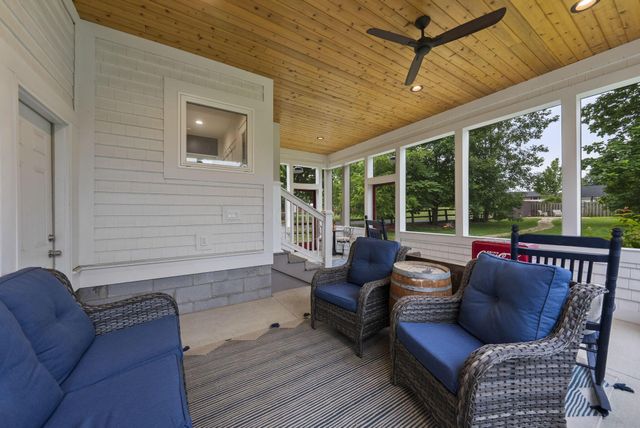913 Groveport Road, Canal Winchester, OH 43110