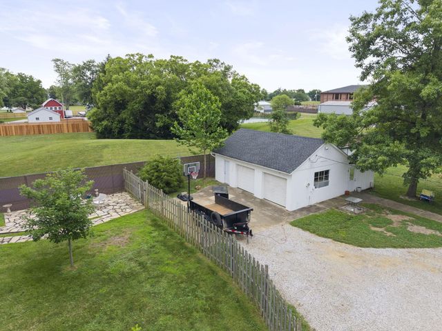 913 Groveport Road, Canal Winchester, OH 43110