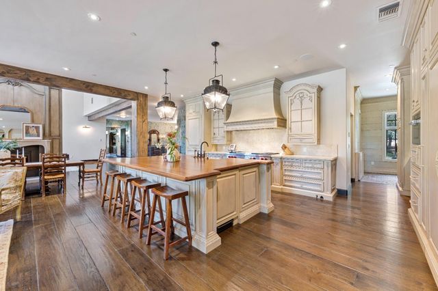 8611 Angeli Ln, Loomis, CA 95650