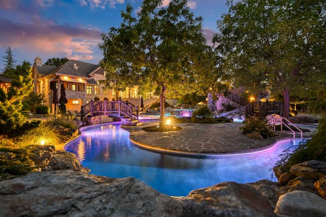 8611 Angeli Ln, Loomis, CA 95650